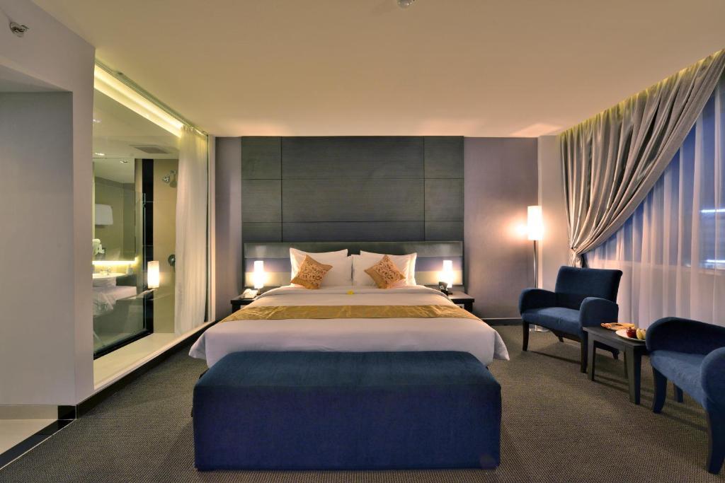 Tjokro Hotel Pekanbaru Ngoại thất bức ảnh